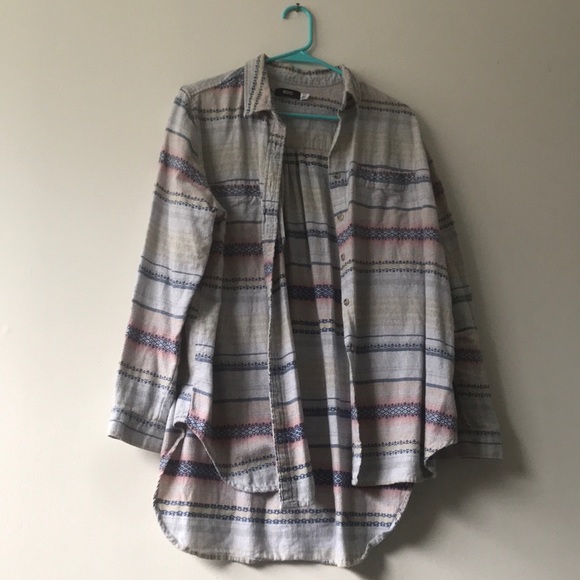 Urban Outfitters flannel - Picture 2 of 3